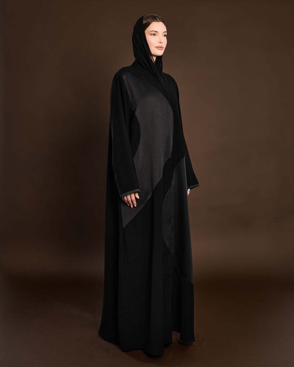 Buy Luxury Black Abayas Qatar