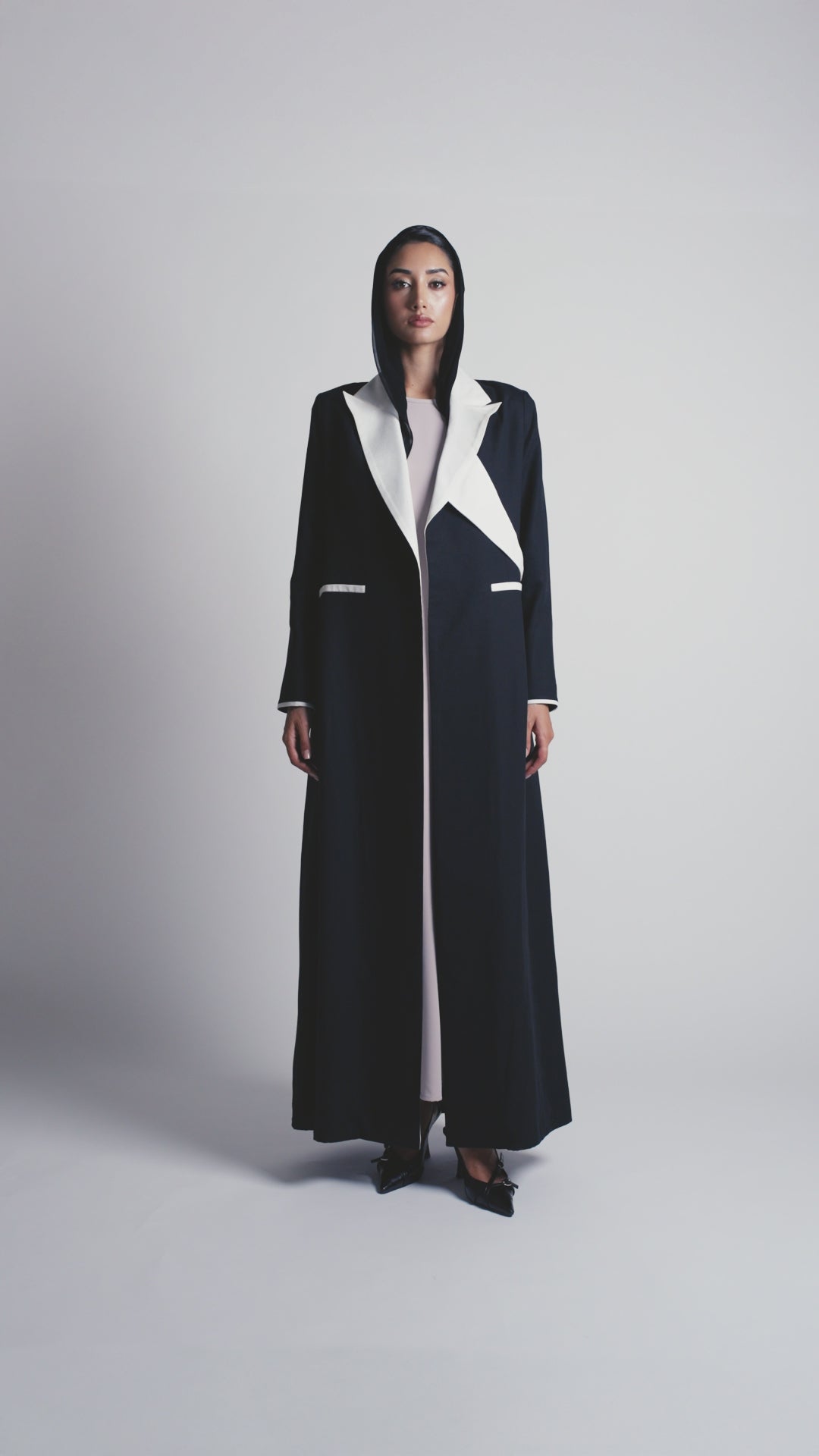 travel abayas online 
